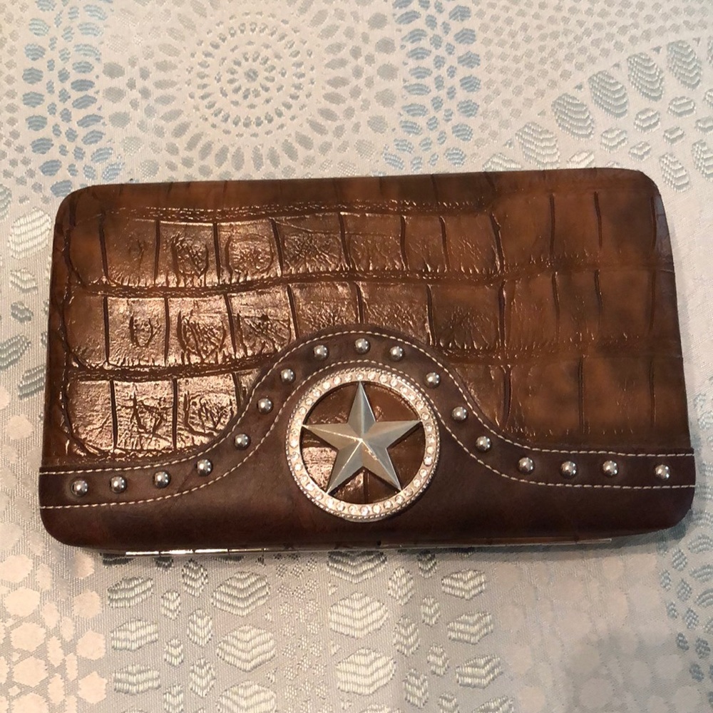 Like Brand New Western-Chic Wristlet/wallet